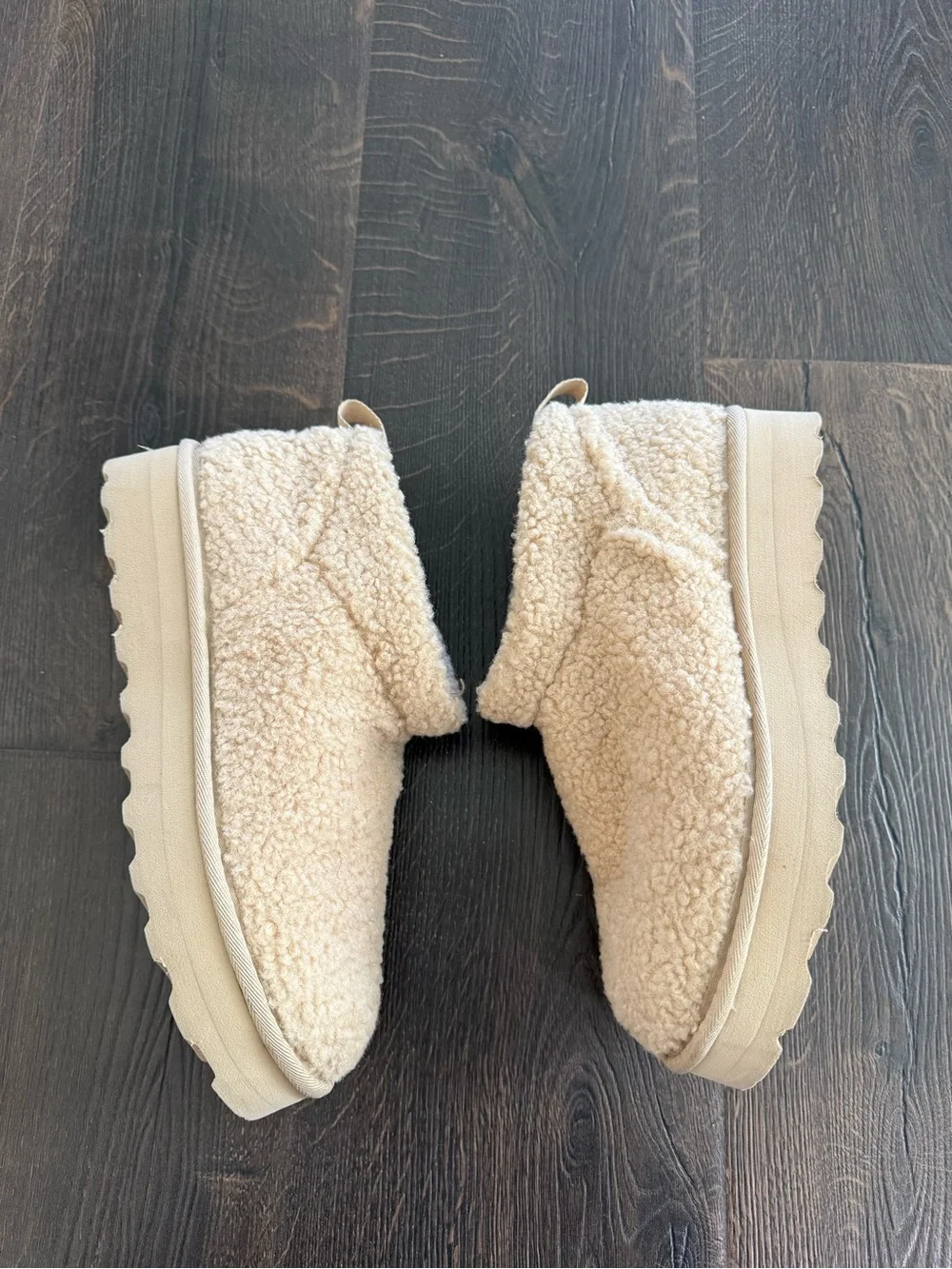 BearPaw Women's platform booties